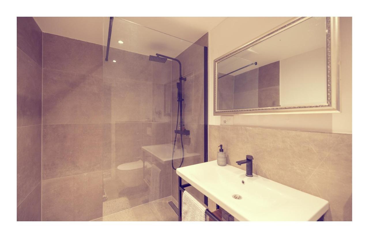 Condo With A Breathtaking View 두브로브니크 외부 사진